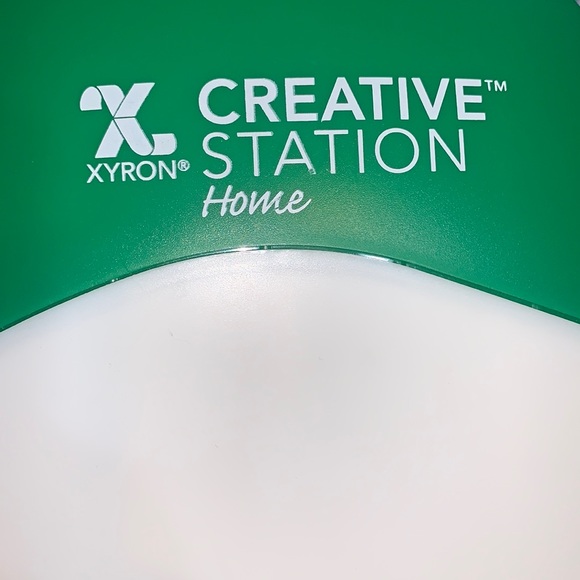 XYRON 9" Creative Station Home - Picture 12 of 13